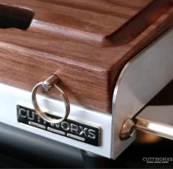 Cuttworxs Notenhouten Snijplank XL Met Sap Geul En Geïntegreerde Opvangbak 6 Cuttworxs Notenhouten Snijplank XL Met Sap Geul En Geïntegreerde Opvangbak -Winkel Voor Keukenbarbecuebenodigdheden cuttworxs notenhouten snijplank xl met sap geul en 2