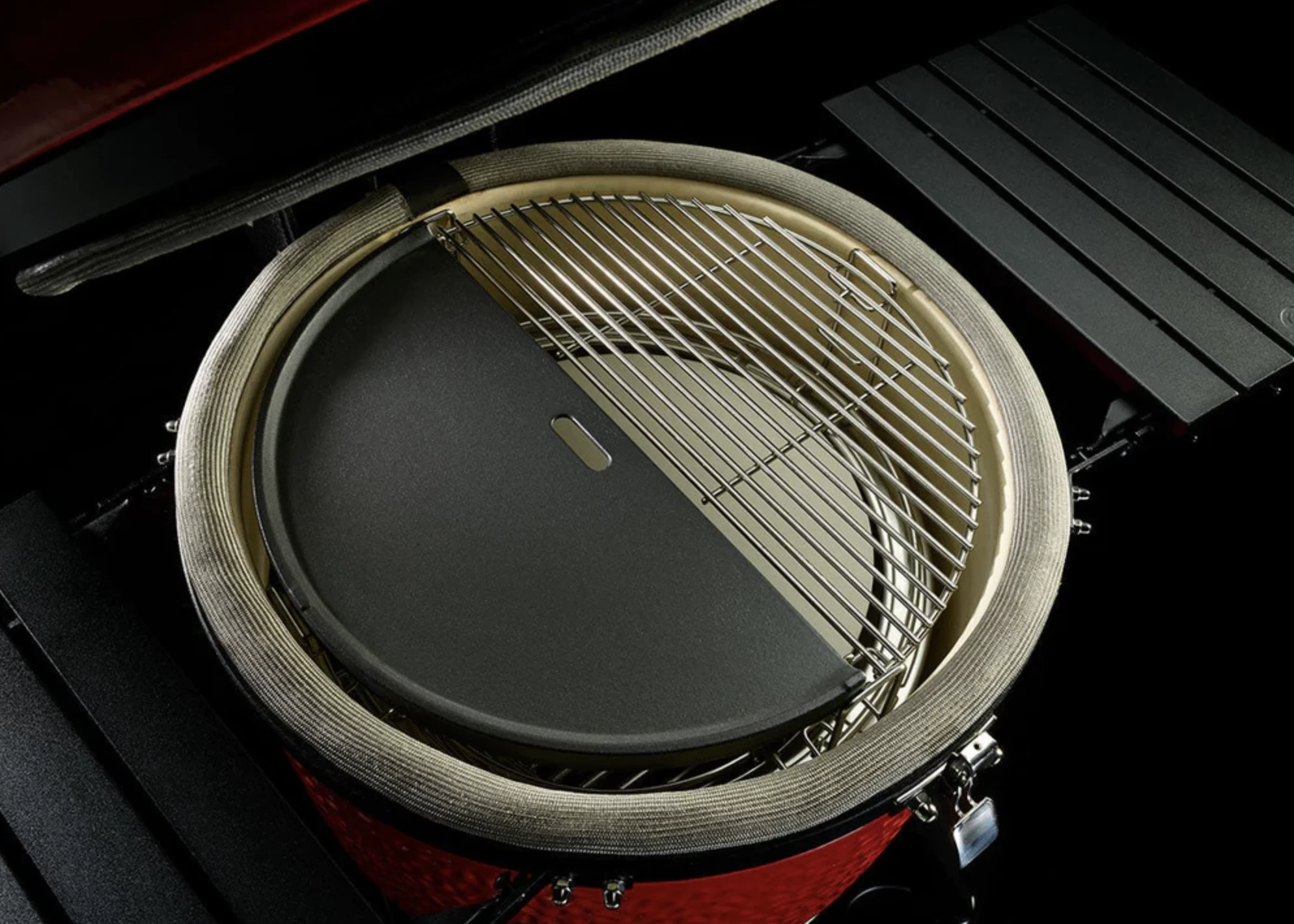 Kamado Joe Halfrond Gietijzeren Grillplaat 2 Kamado Joe Halfrond Gietijzeren Grillplaat - Afbeelding 2